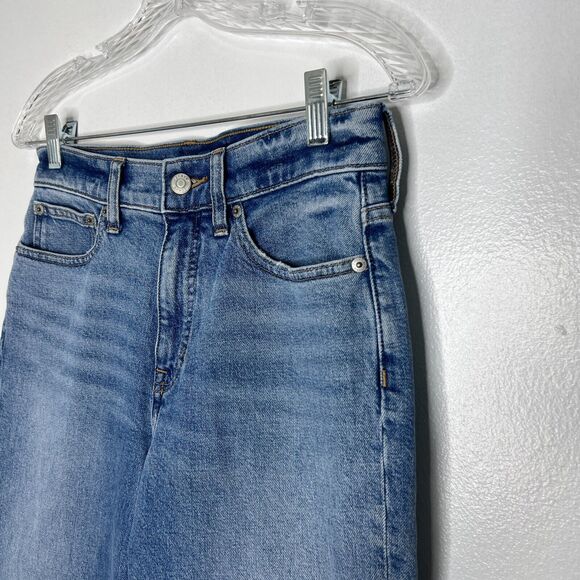 J Crew Women's Light Wash Classic Straight Jeans 25 Cropped Raw Hem - Picture 2 of 12